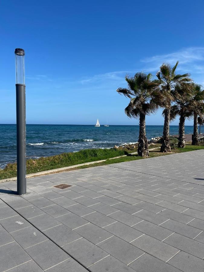 Capitan Friday Studio Torrevieja Exteriér fotografie